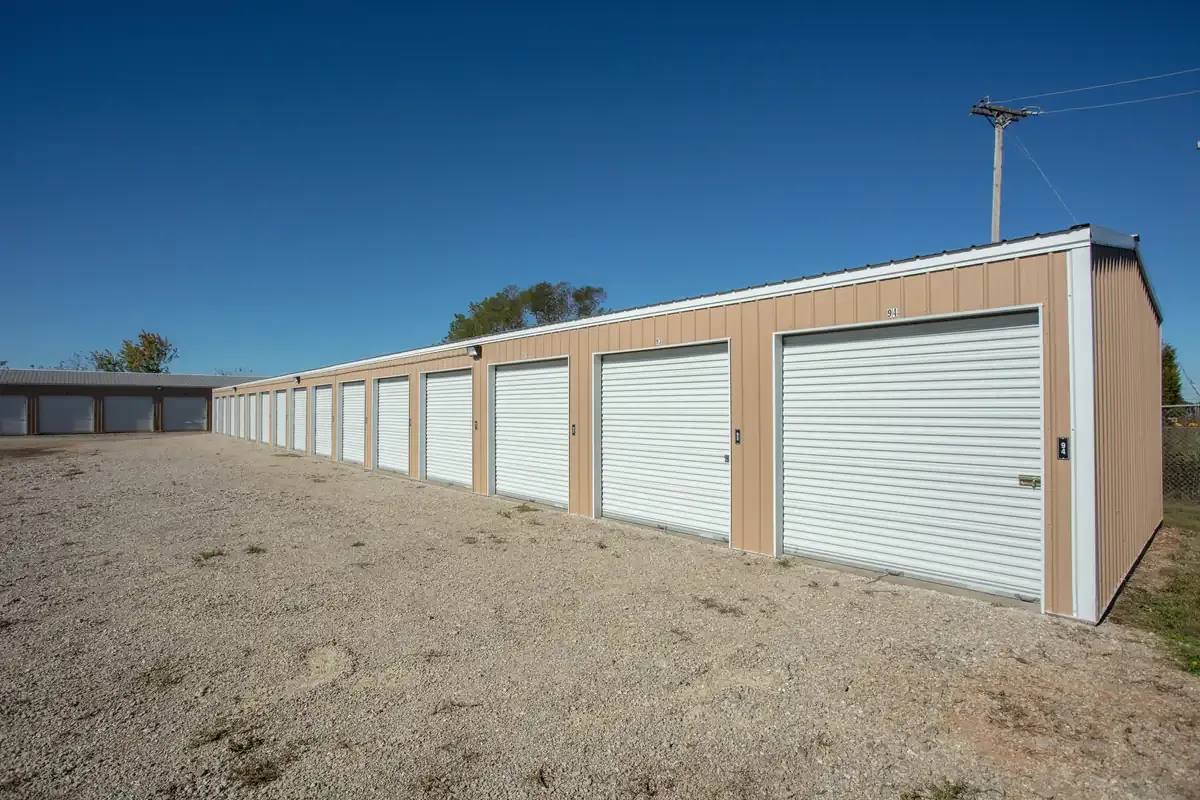 Storage Units KO Storage of Aurora, MO